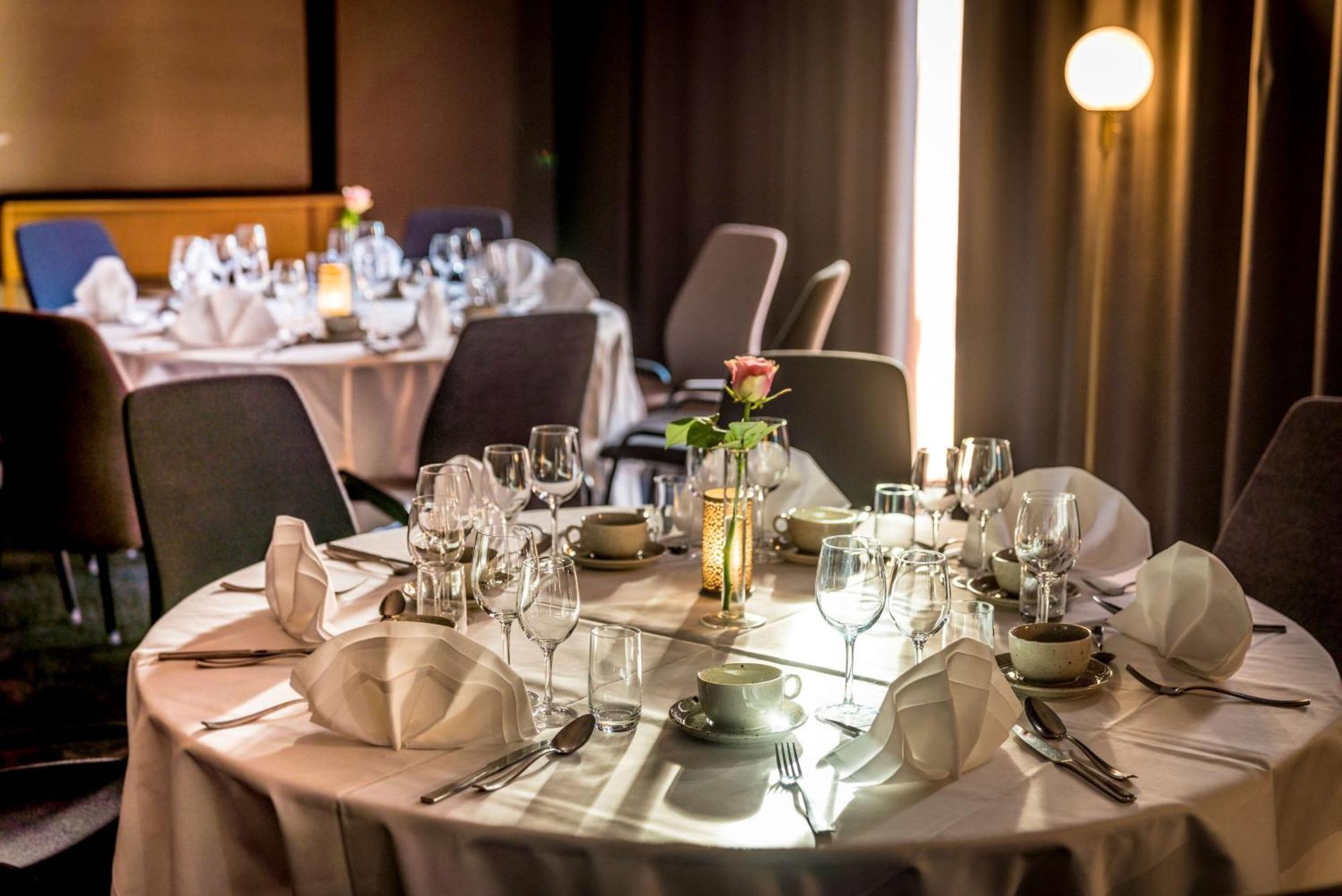 Scandic Frimurarehotellet Линчёпинг Экстерьер фото